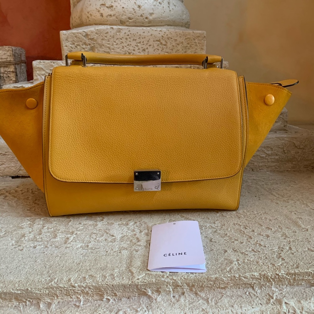 CELINE Drummed Calfskin Suede Medium Trapeze